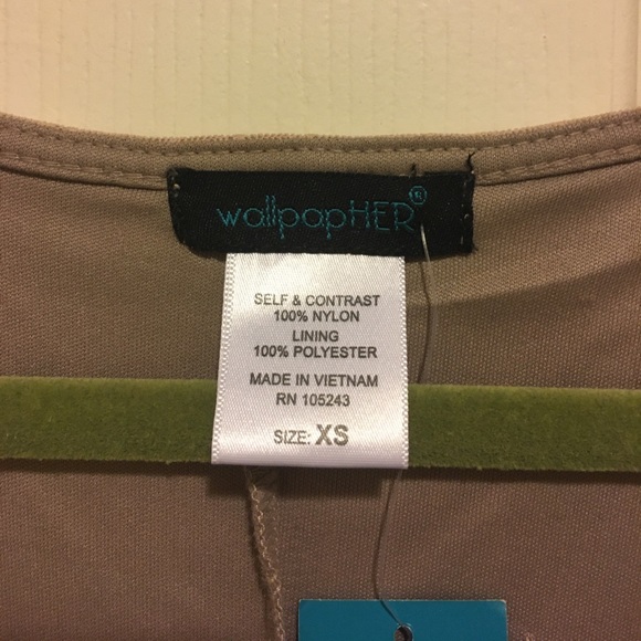 BNWT, Really Pretty all Occasion Dress. - Picture 3 of 5